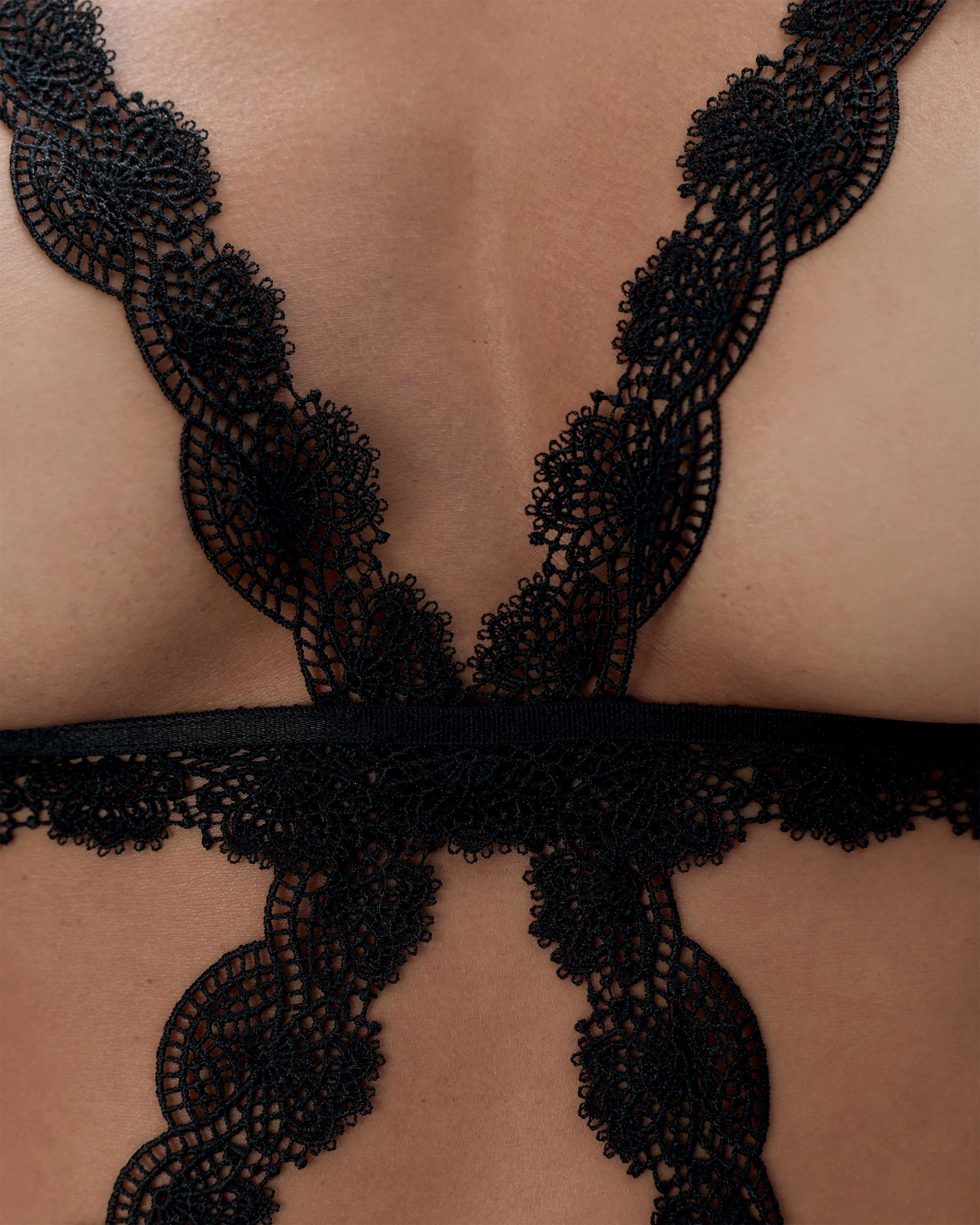 Arella Body Aperto Nero - Image 4