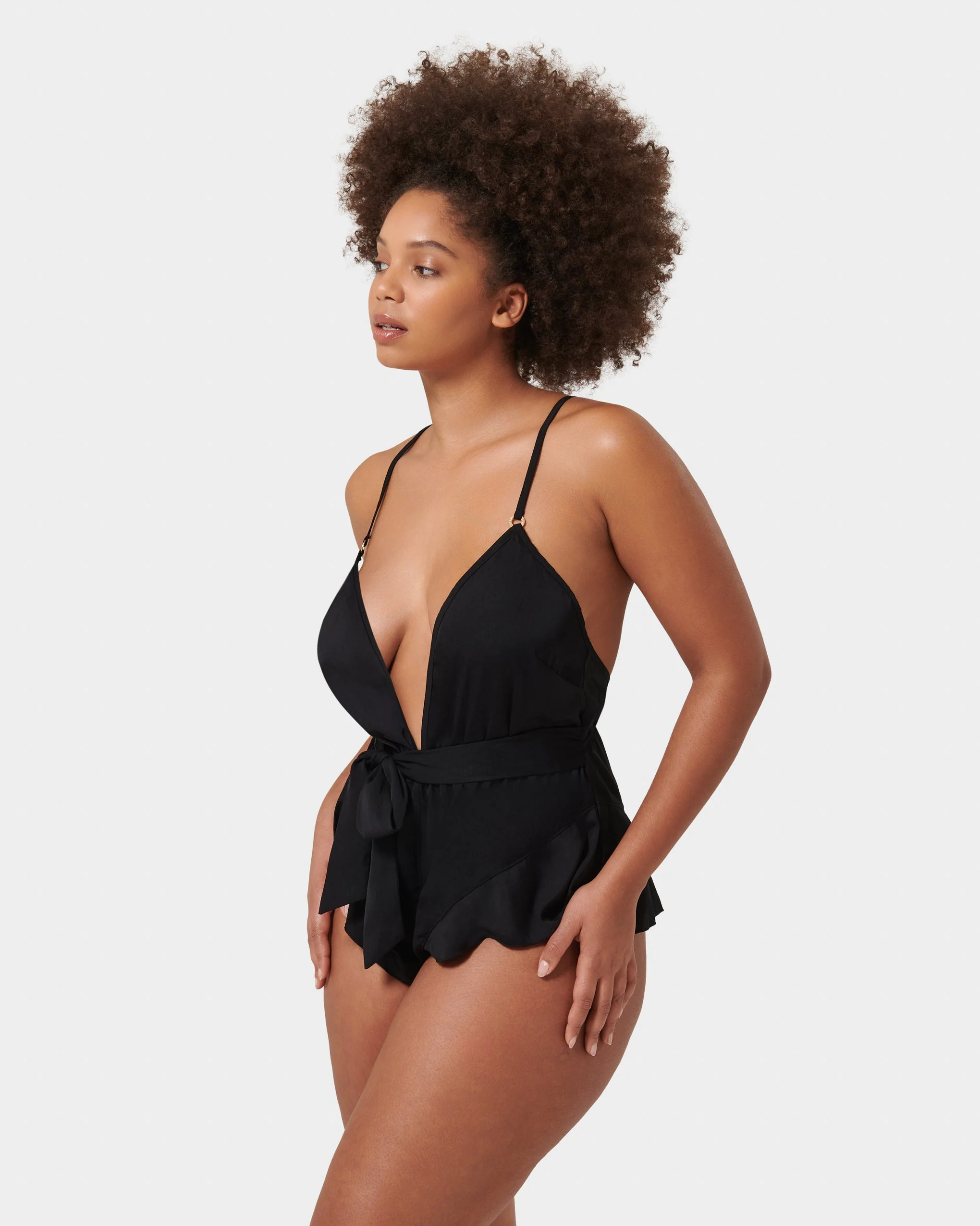 Blake Tutina in Raso Luxe Nera - Image 8
